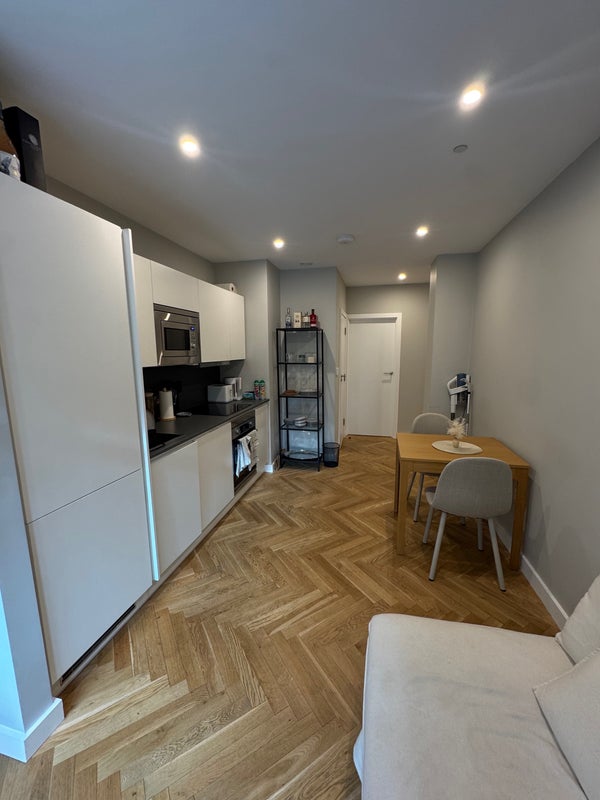 Room Clapham Common North Side in Greater London