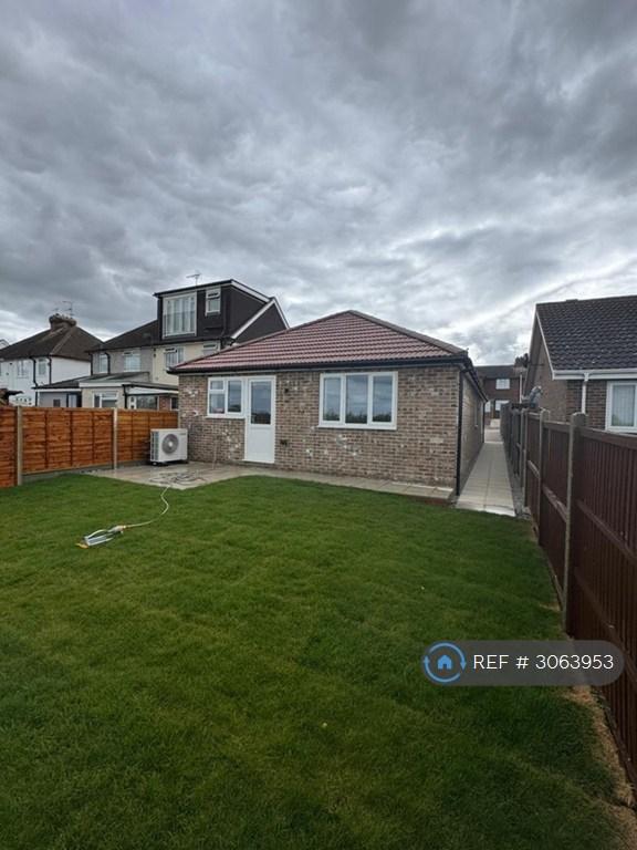 House Danson Way in Rainham