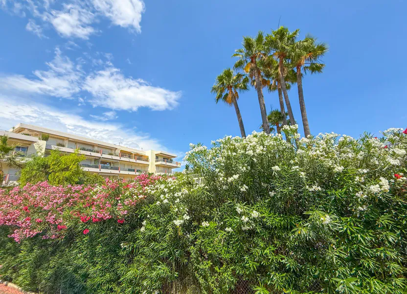 Appartement Avenue de la Mer à Saint-Laurent-du-Var