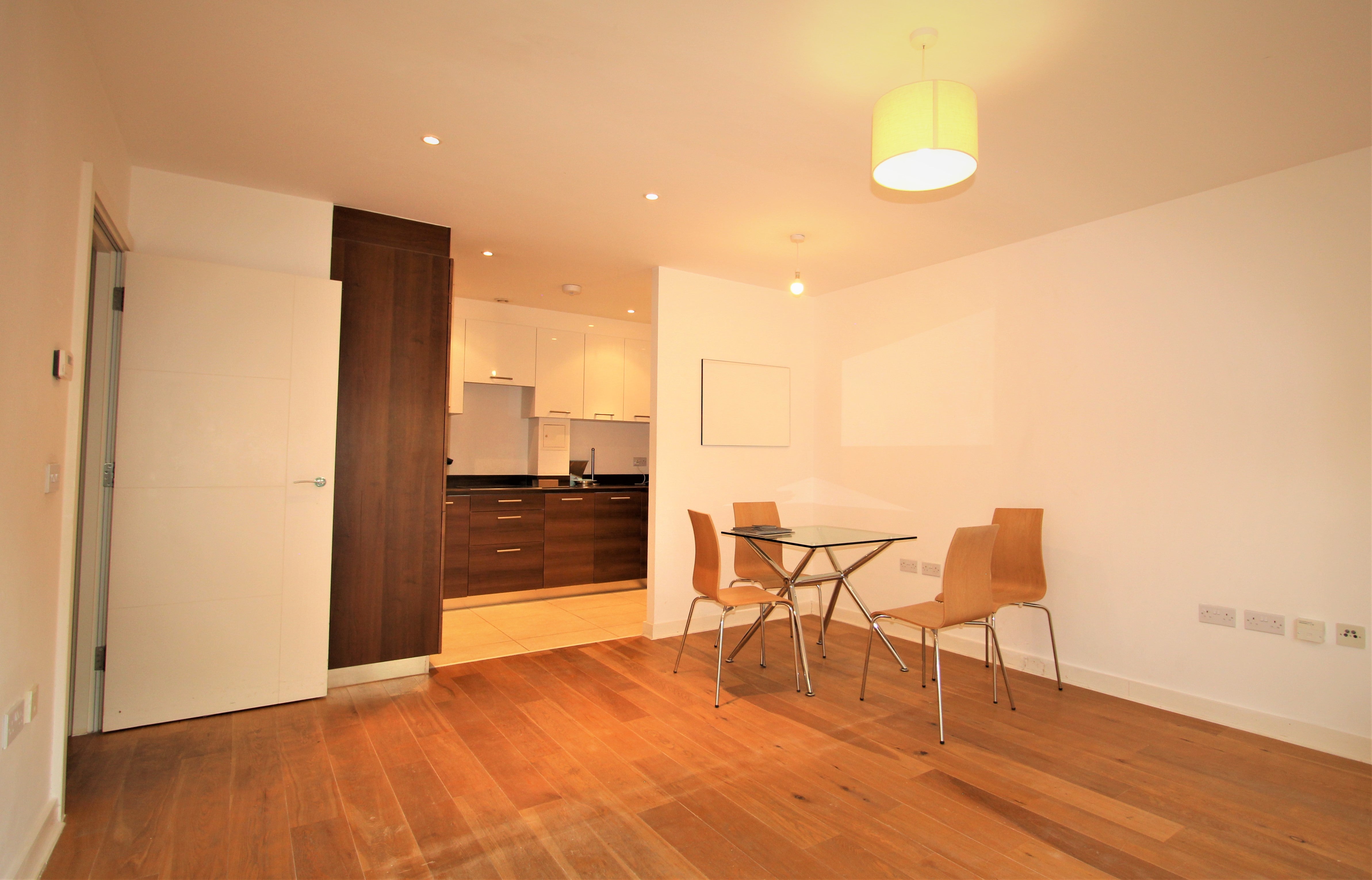 Flat Forge Square in Greater London