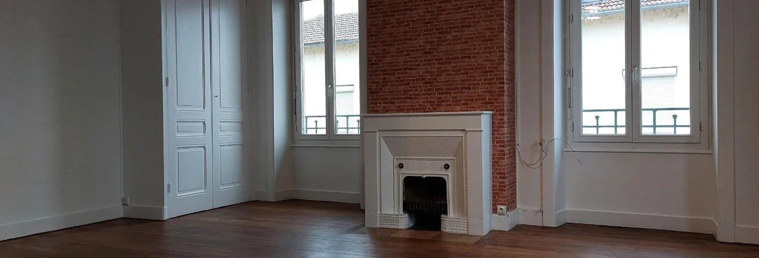 Flat Place Vaugelas in Meximieux
