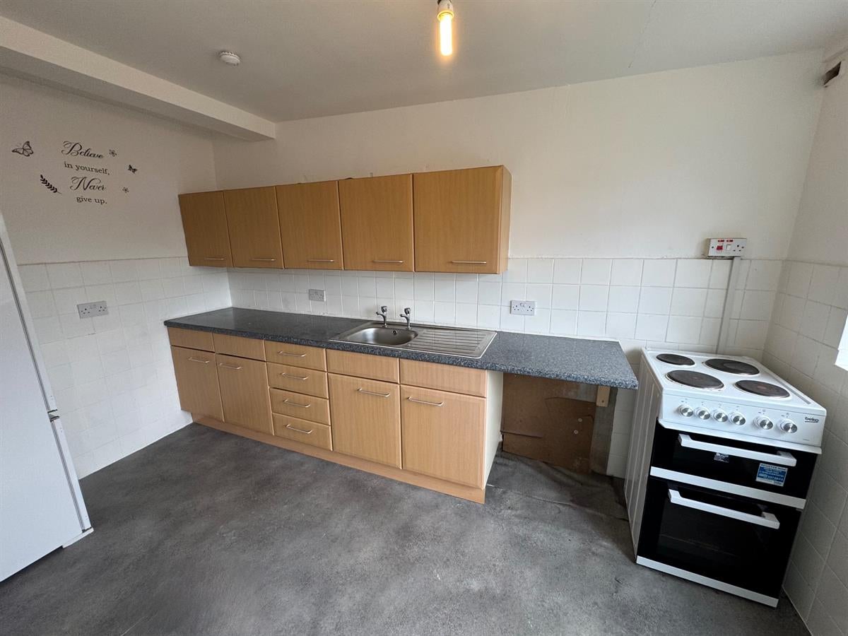 Flat Worcester Road in Cheadle Hulme