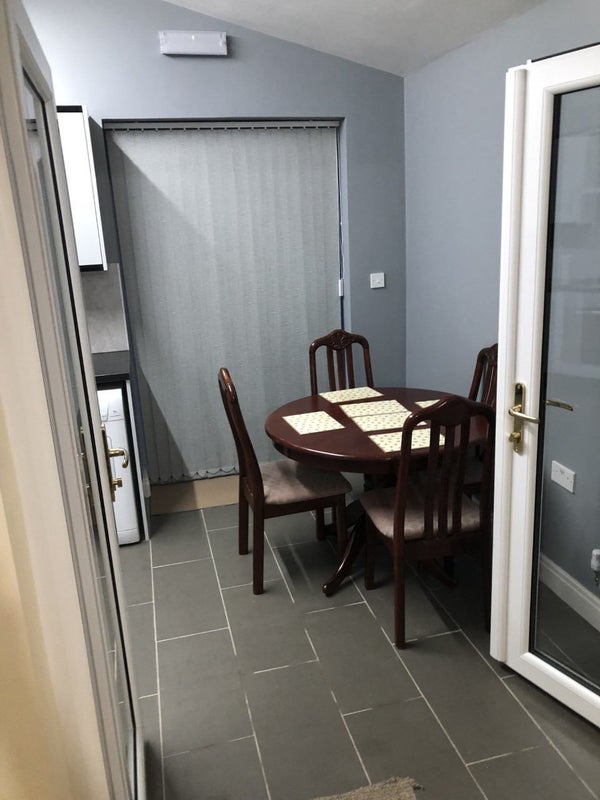 Room Quinton Road in Birmingham