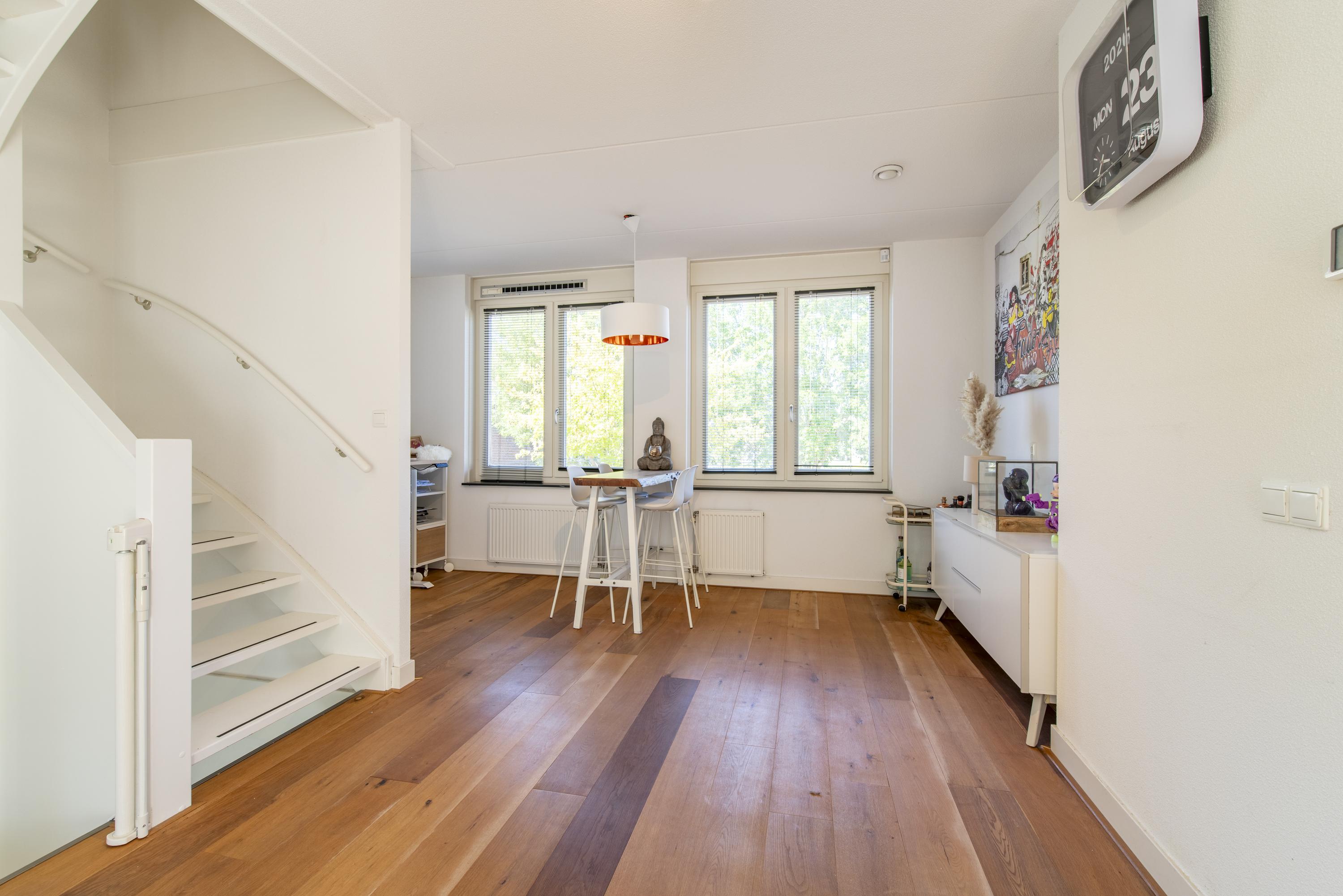 Hoekwoning te koop: MacBridestraat 38, Veenendaal