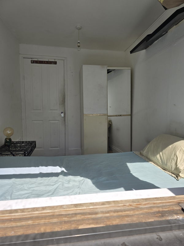 Room Perry Hill in Greater London