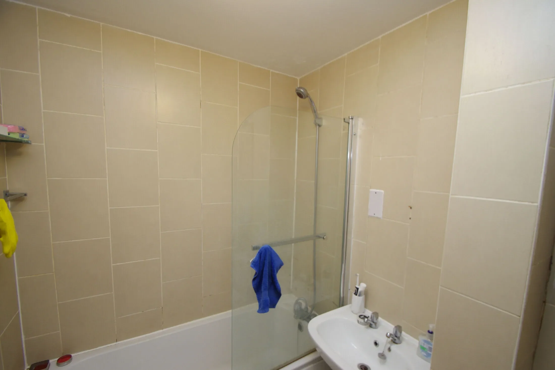 Flat Biskra in Watford