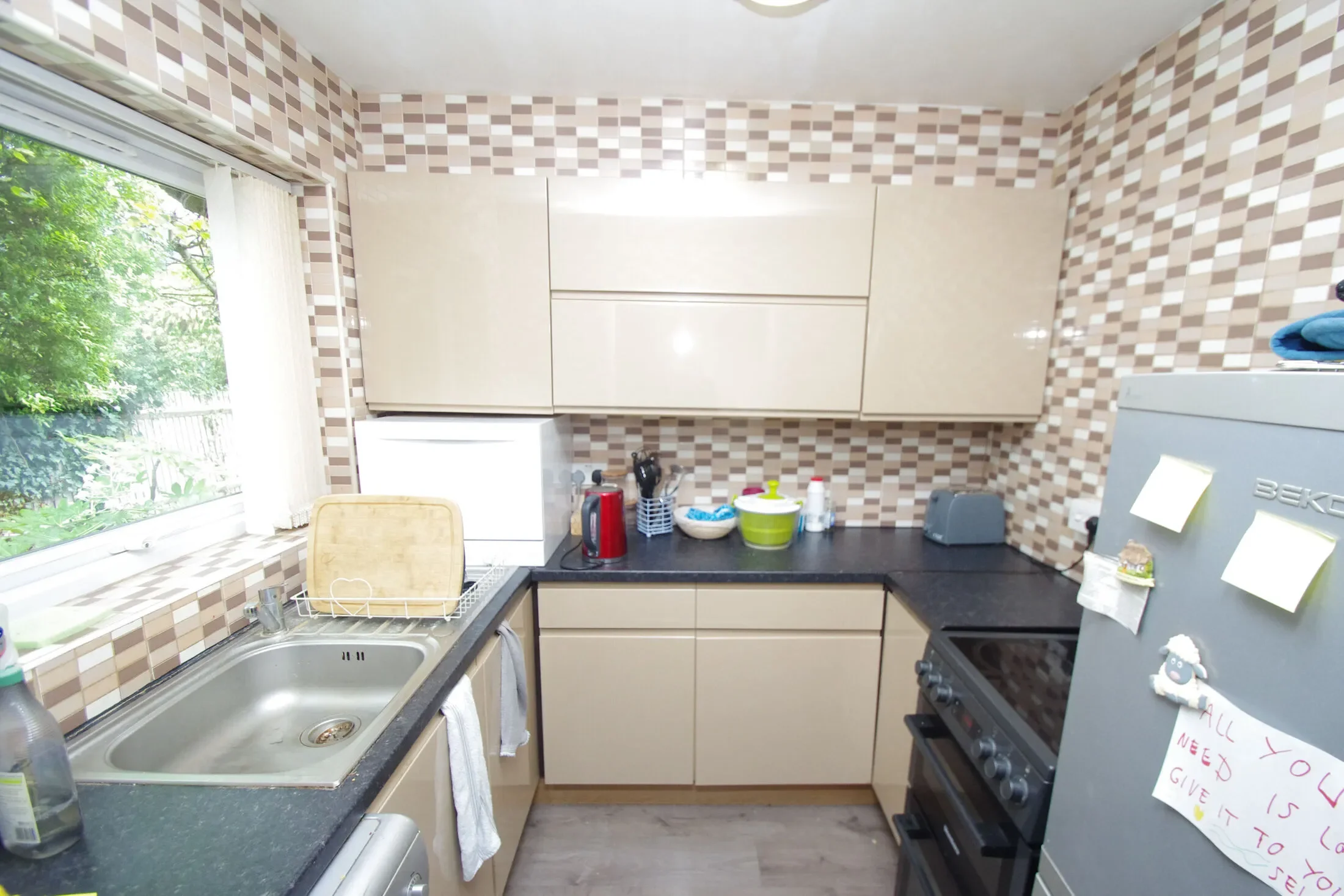 Flat Biskra in Watford