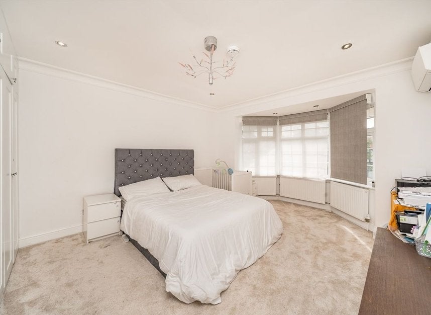 House Wayside in Greater London