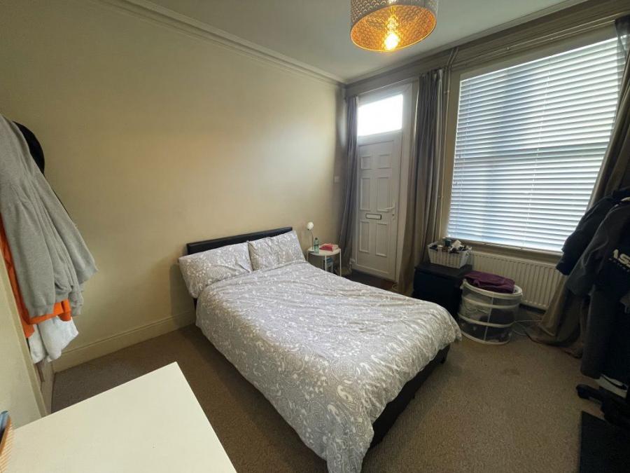 Room Shaftesbury Road in Leicester
