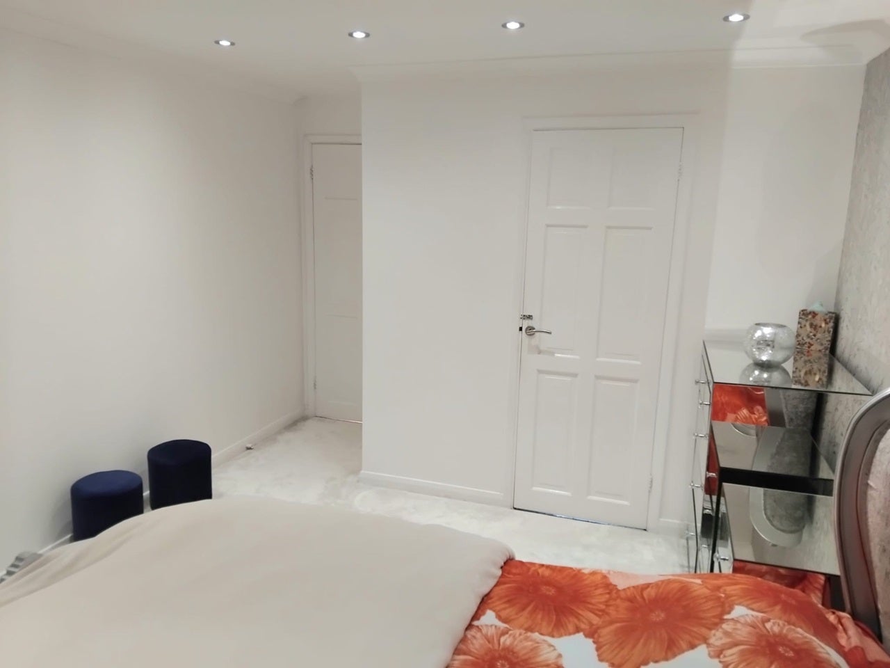 Room Leafield Rise in Milton Keynes
