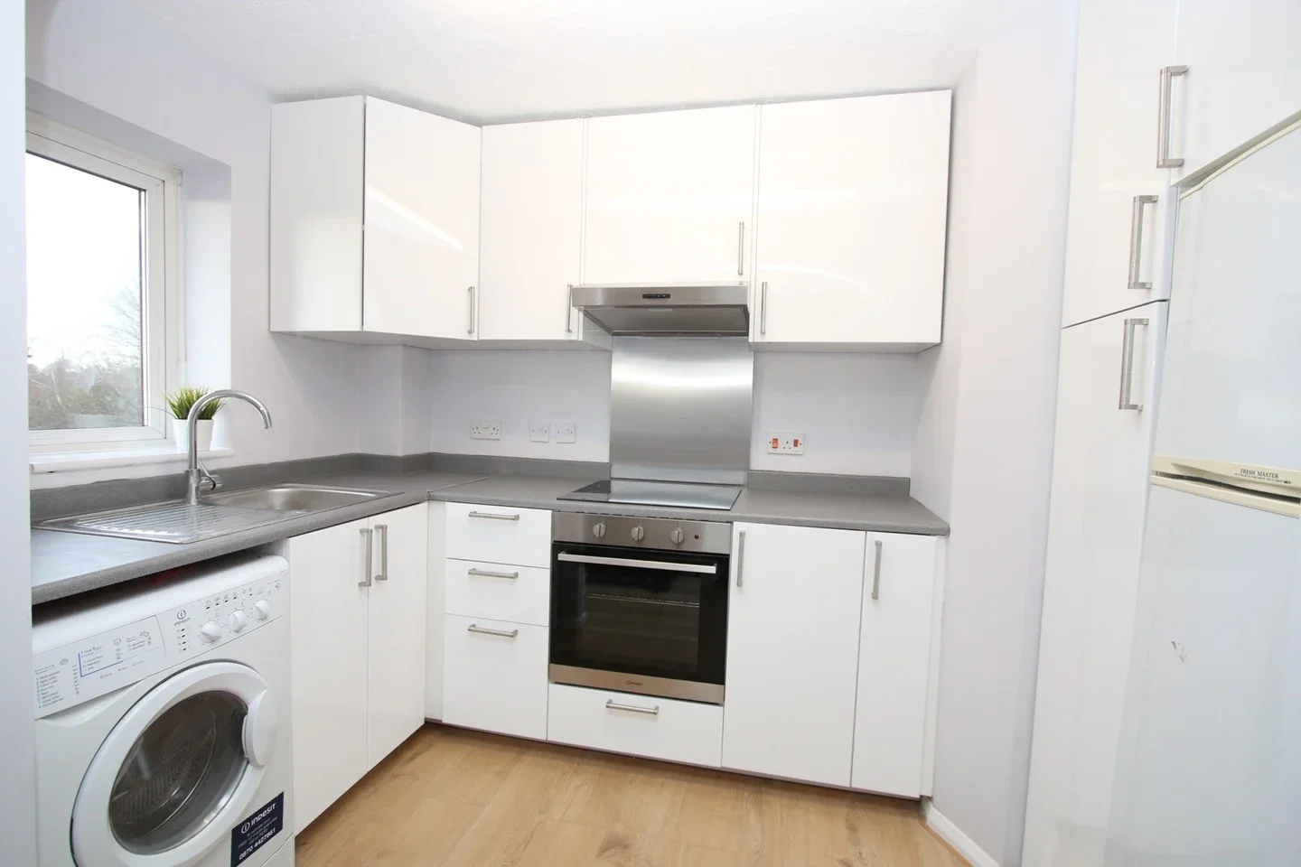 Flat Fairfield Close in Greater London