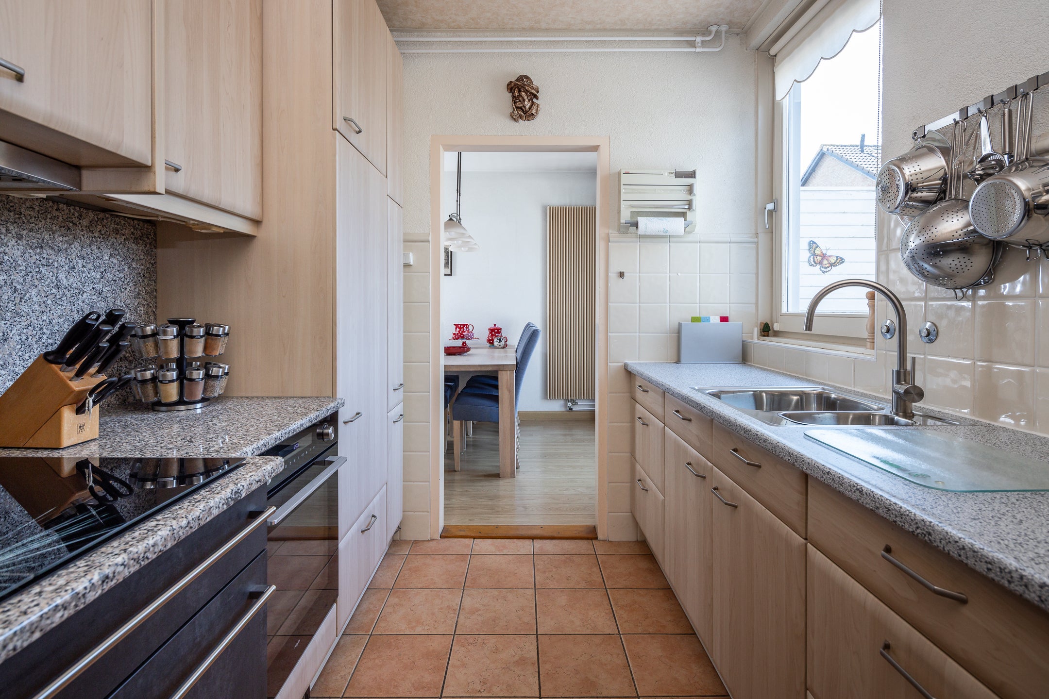 Tussenwoning te koop: Krokusstraat 22, Hoogkarspel