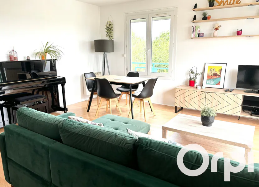 Appartement Mail de l'Europe à Élancourt