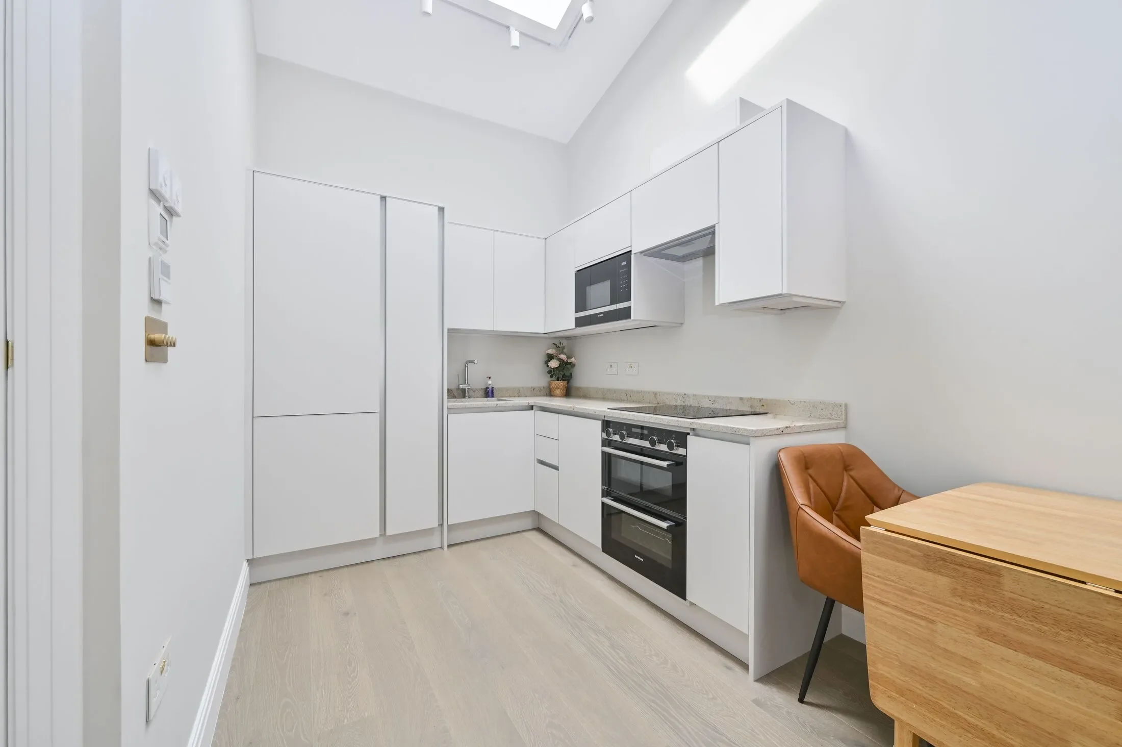Flat Newport Place in City of Westminster