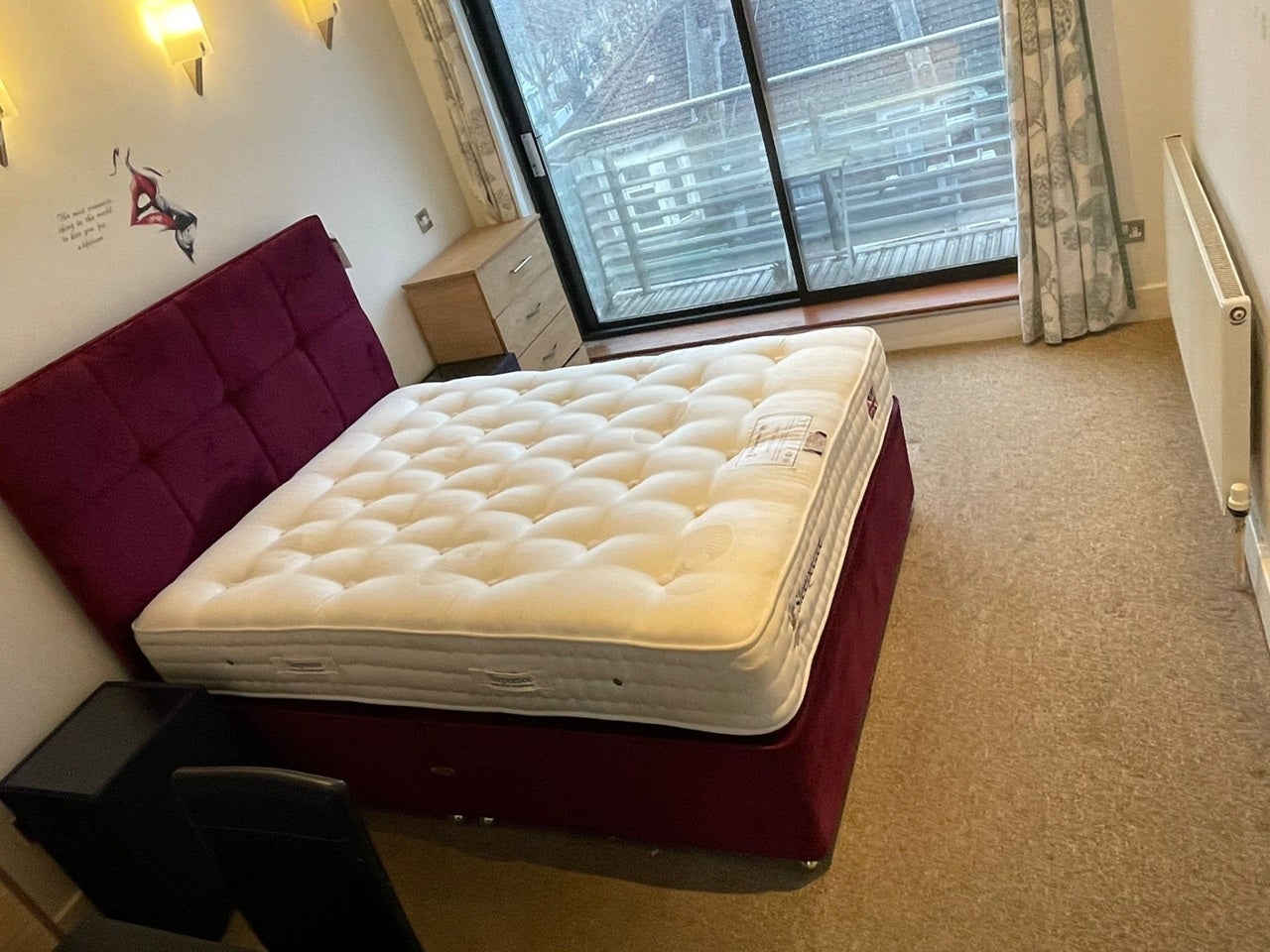 Room Green Street in Greater London