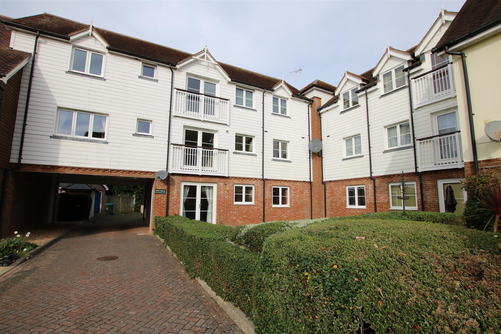Flat Pondtail Park in Horsham