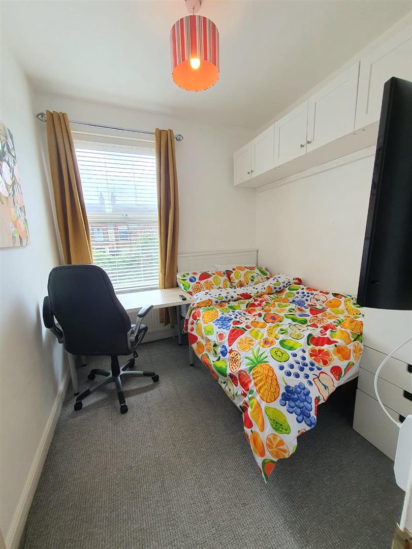 Room Walgrave Street in Hull