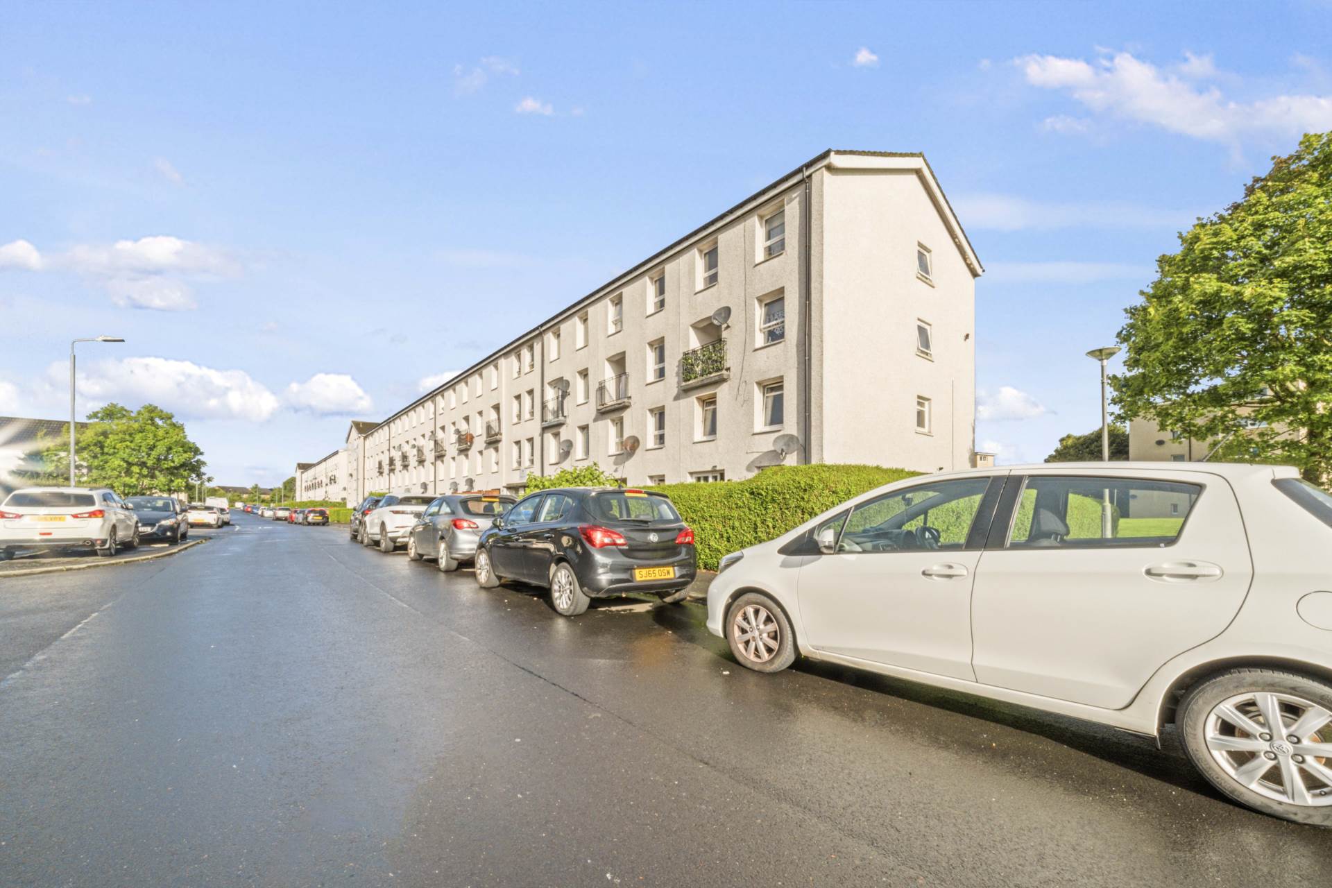 House Kintyre Avenue in Johnstone