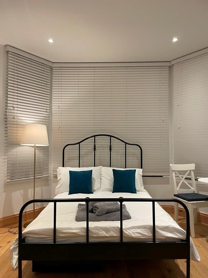 Flat Friern Park in Greater London