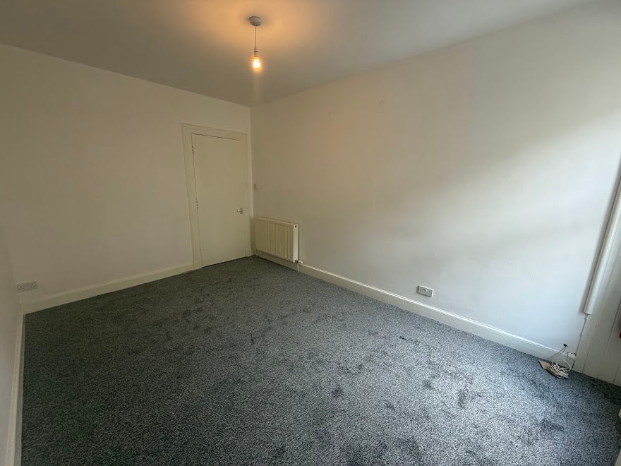 Flat Baldovan Terrace in Dundee