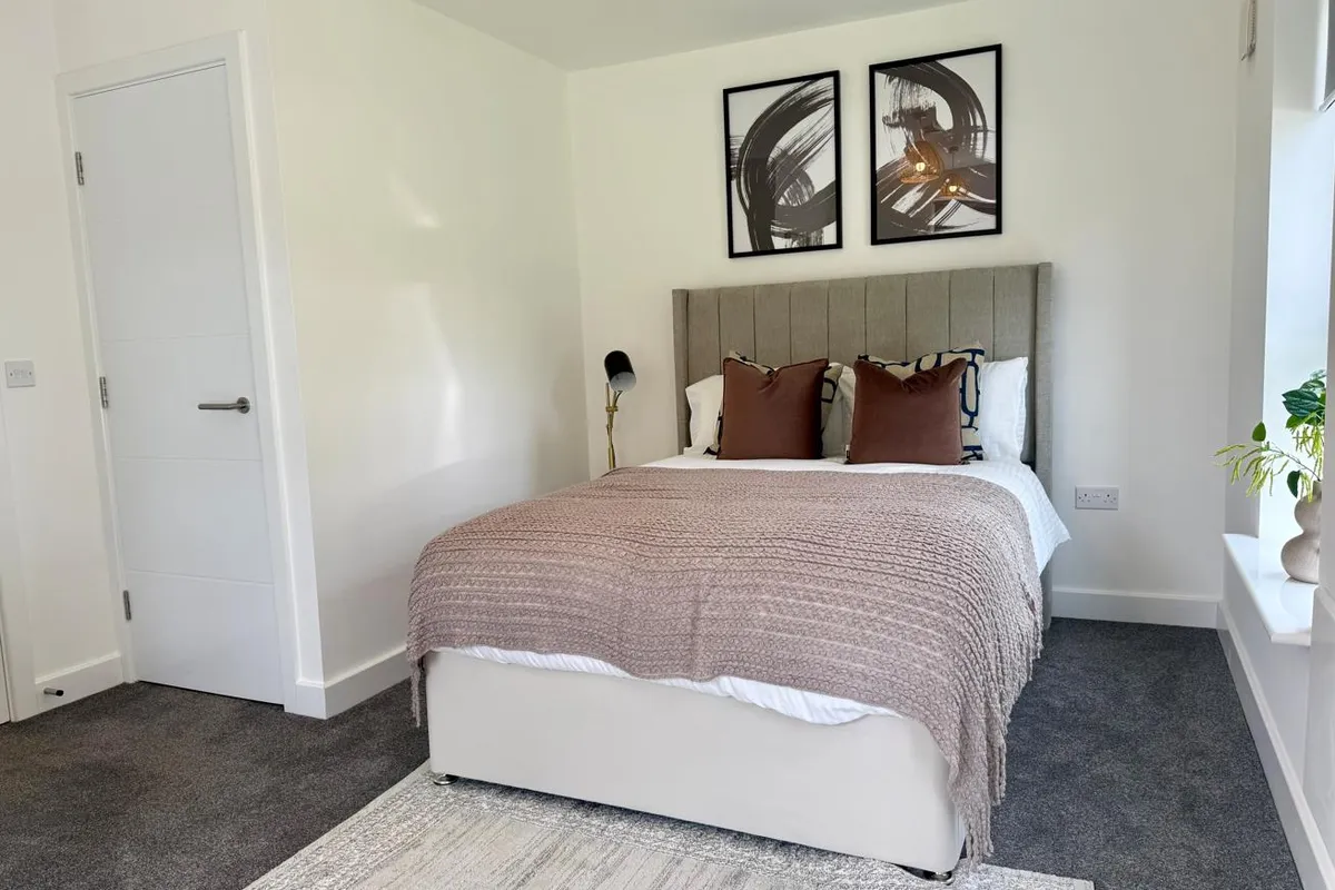 Flat Charlotte Fox Lane in Leeds