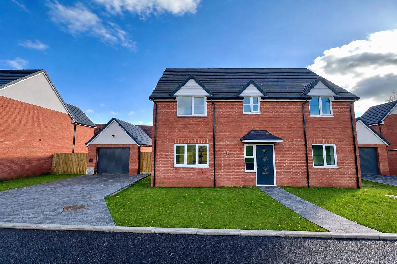 House Lawn Road in Tewkesbury