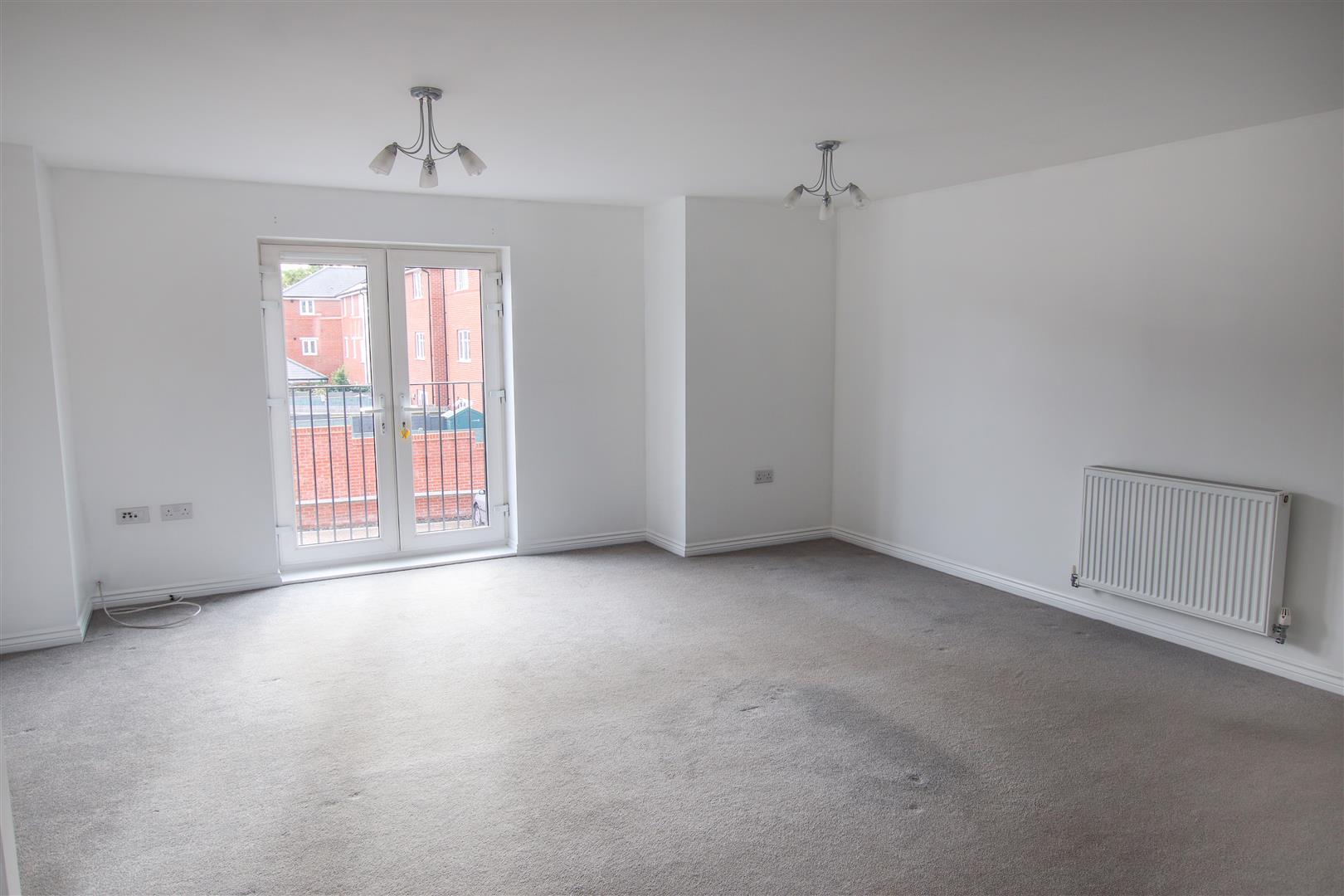 House Sapphire Close in Fareham
