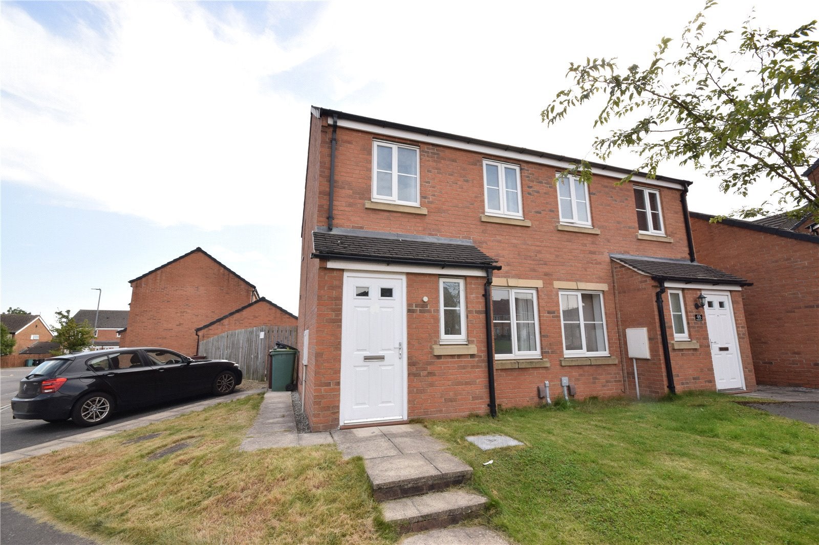 House Whinmoor Way in Leeds
