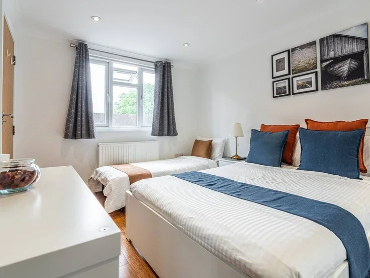 Flat North End Road in Greater London
