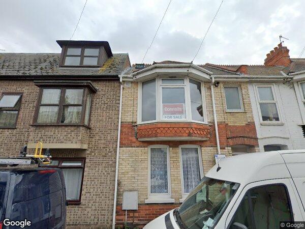 Flat Brownlow Street in Weymouth