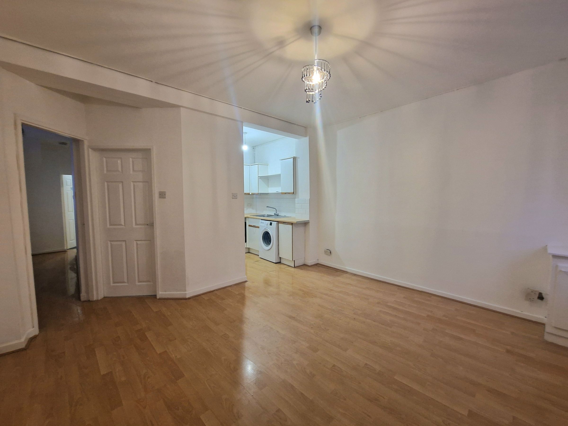 Flat Winwick Road in Warrington