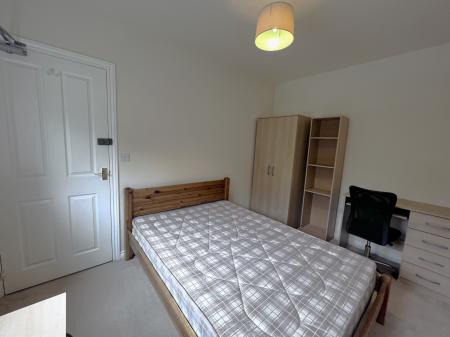 Flat Galingale View in Newcastle-under-Lyme