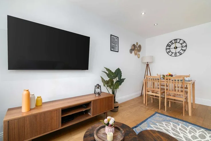 Flat Bethnal Green Road in Greater London