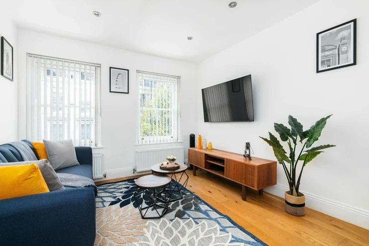 Flat Bethnal Green Road in Greater London