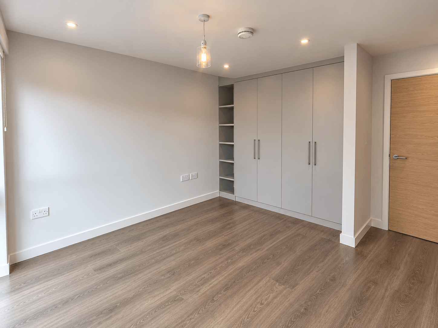 Flat Halford Place in Greater London