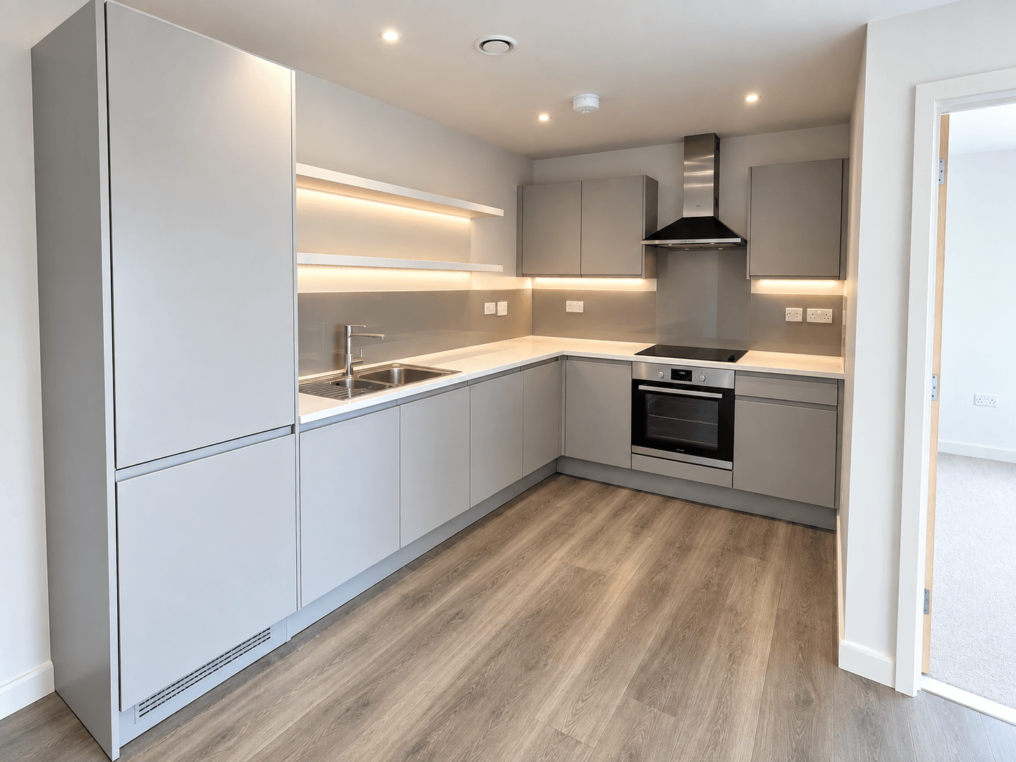 Flat Halford Place in Greater London