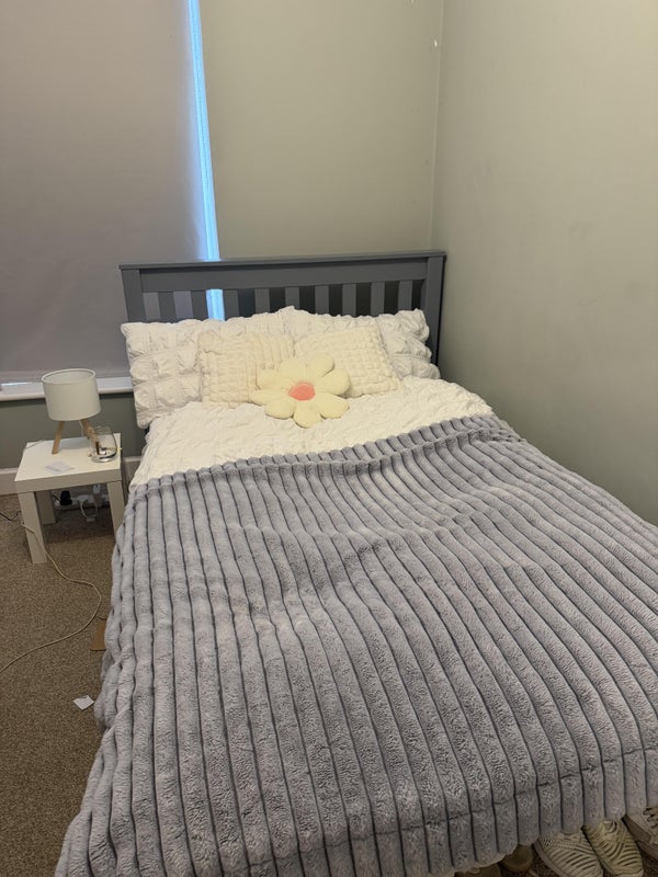 Room Merthyr Street in Cardiff