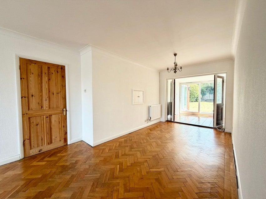 House Chessholme Road in Borough of Spelthorne