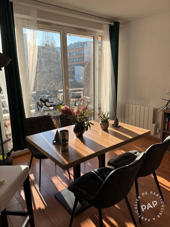 Flat Rue Émile Duclaux in Suresnes
