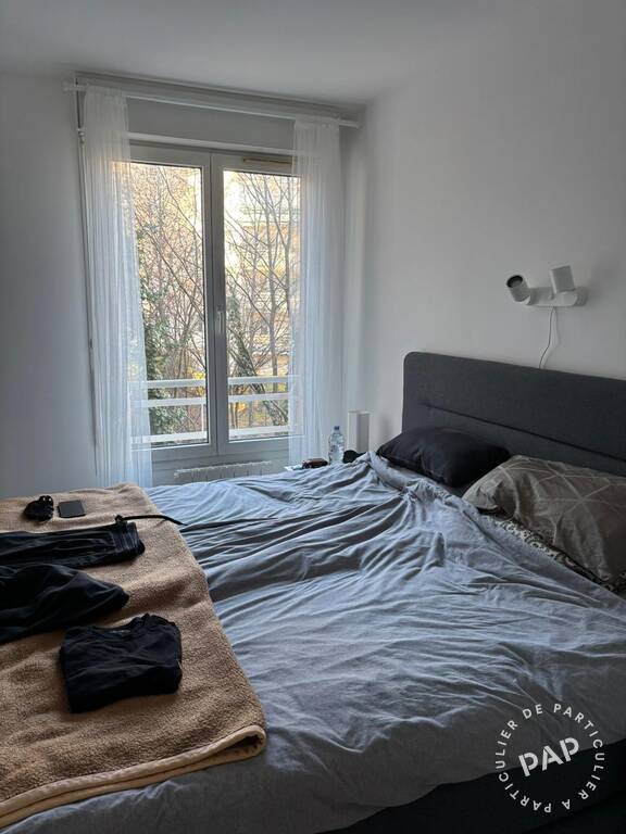 Flat Rue Émile Duclaux in Suresnes