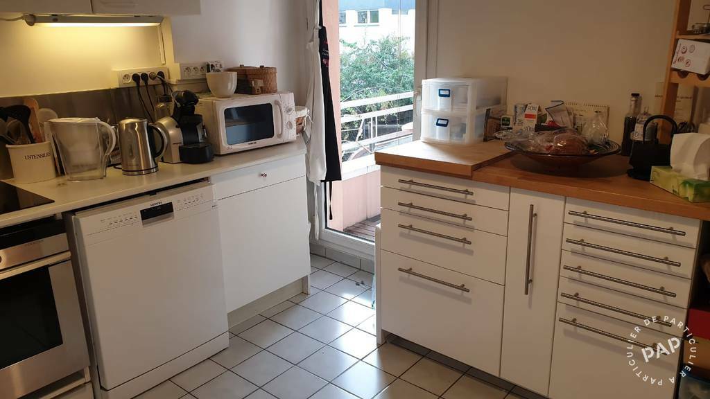 Flat Rue Émile Duclaux in Suresnes
