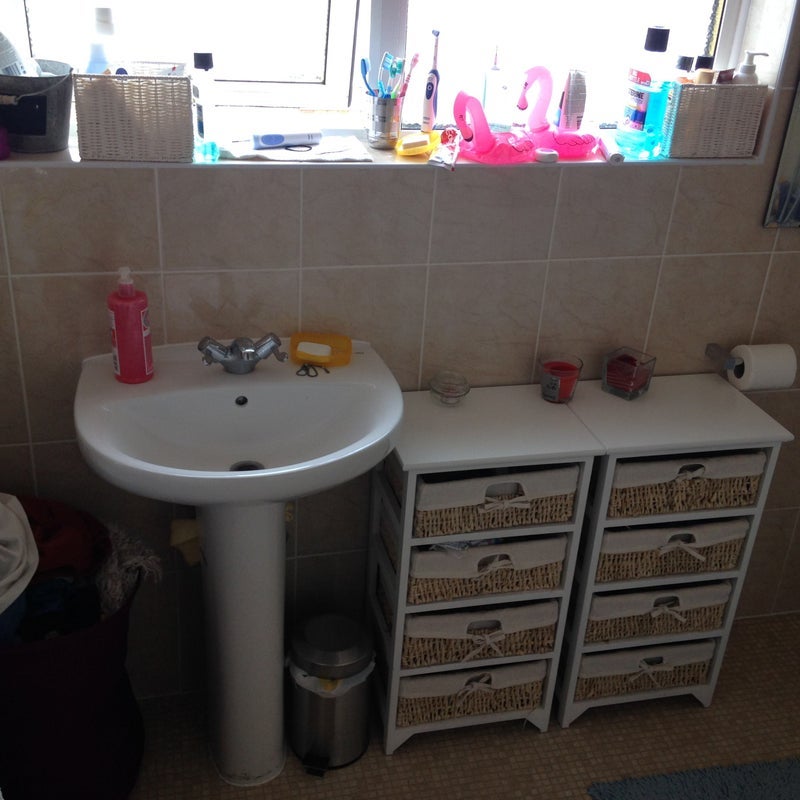 Room Waddington Road in Greater London