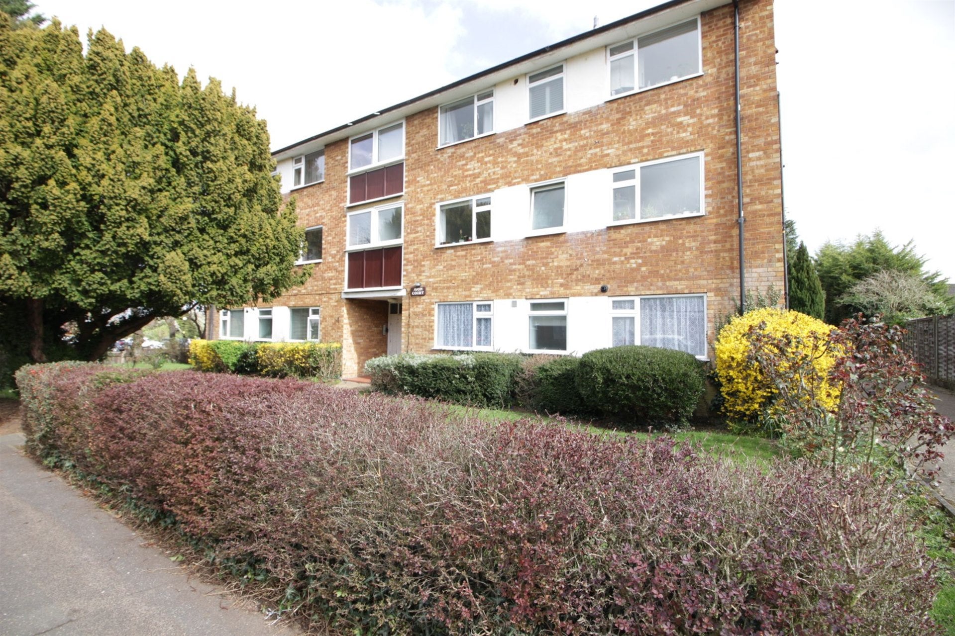 Flat Lansdown Road in Greater London