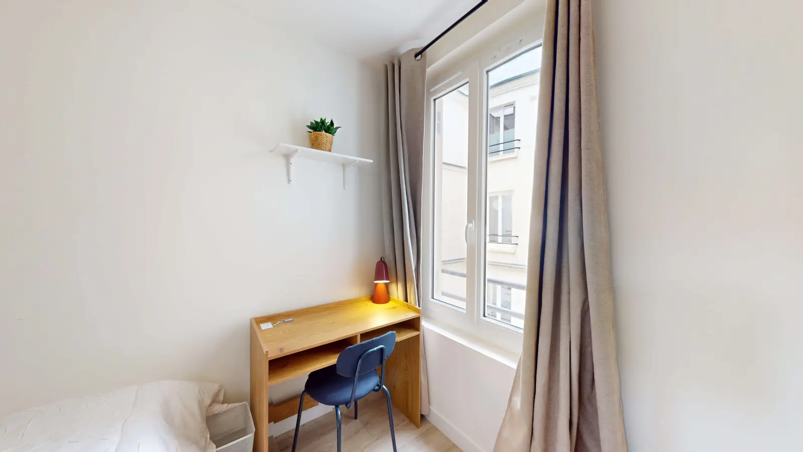 Room Passage Gauthier in Paris