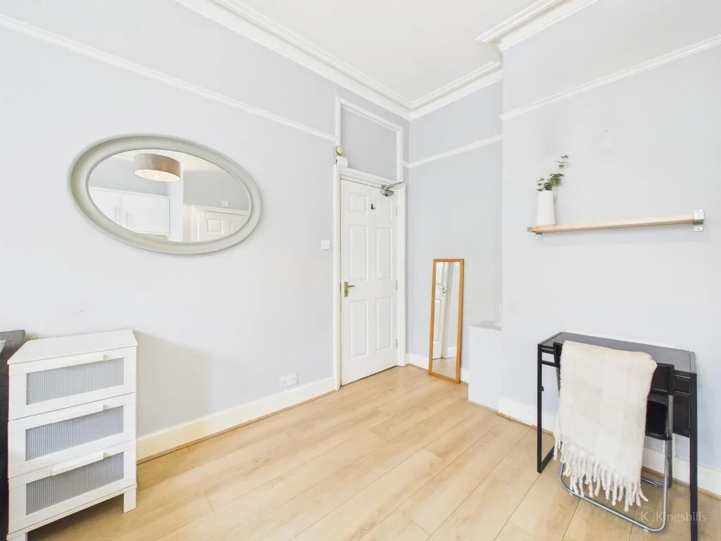 Flat Amersham Hill in High Wycombe