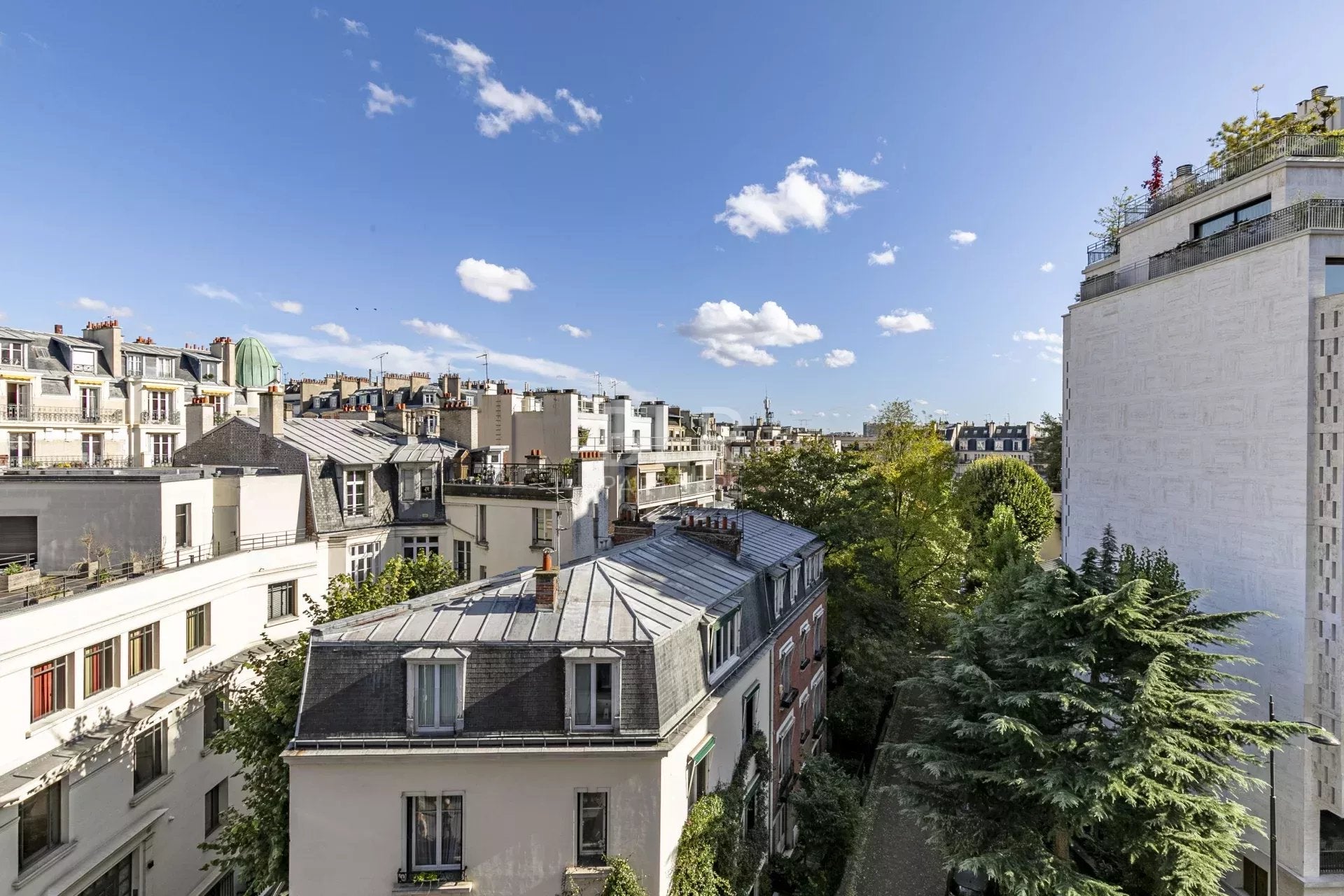 Appartement Rue du Docteur Blanche à Paris