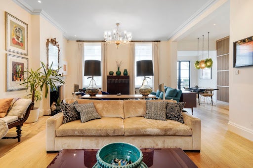 Flat Old Brompton Road in Greater London