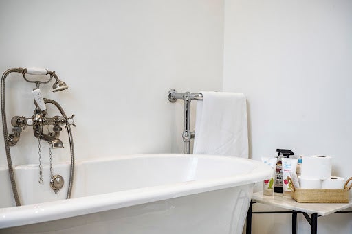Flat Old Brompton Road in Greater London