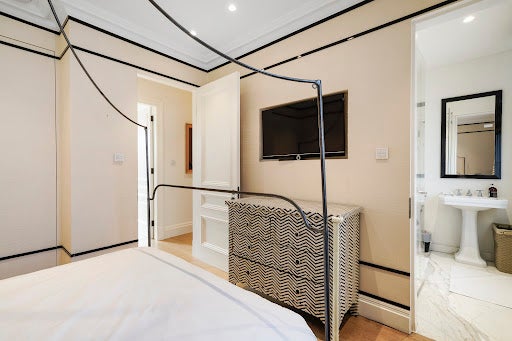 Flat Old Brompton Road in Greater London