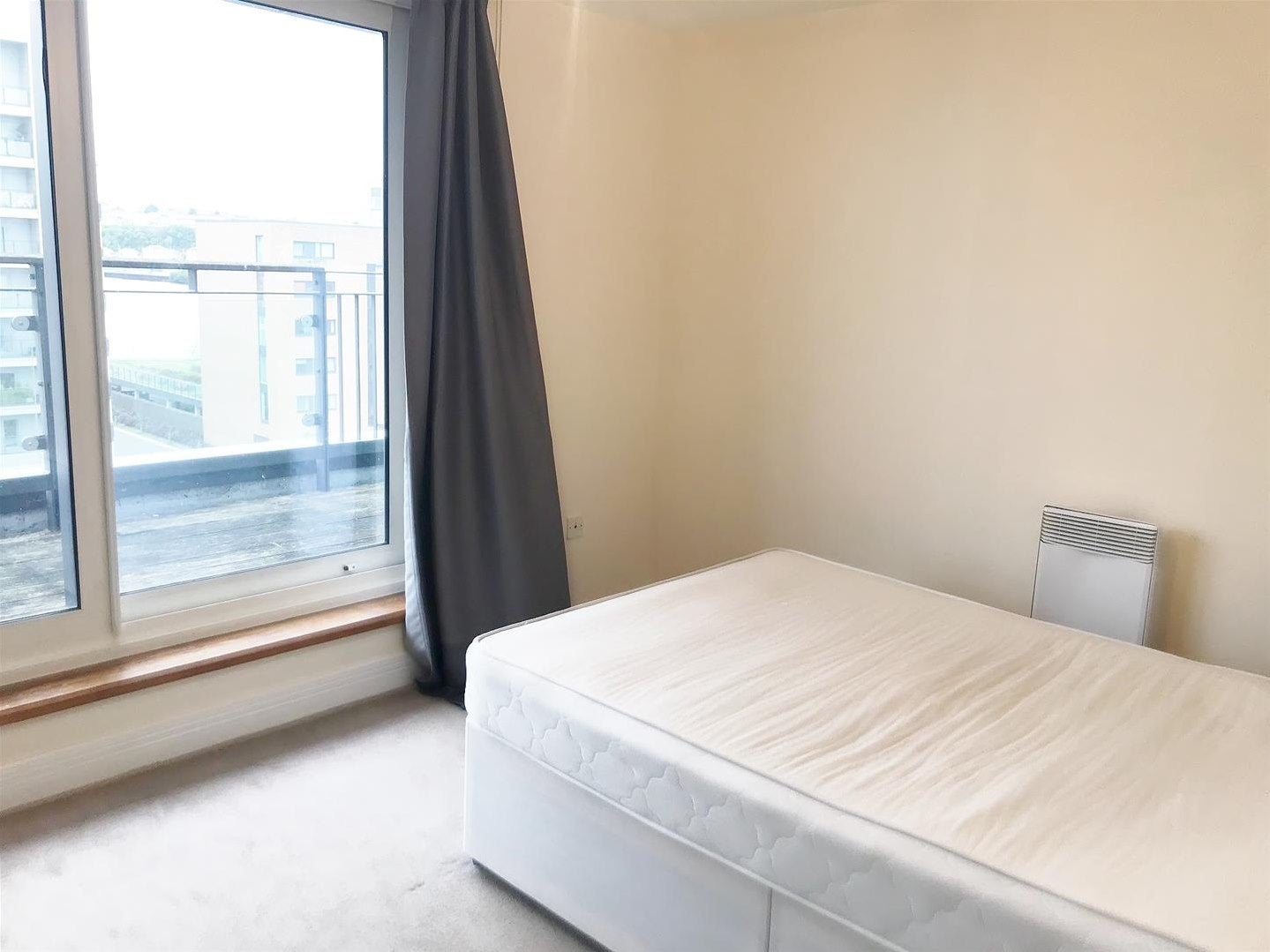 Flat Butetown Link in Cardiff